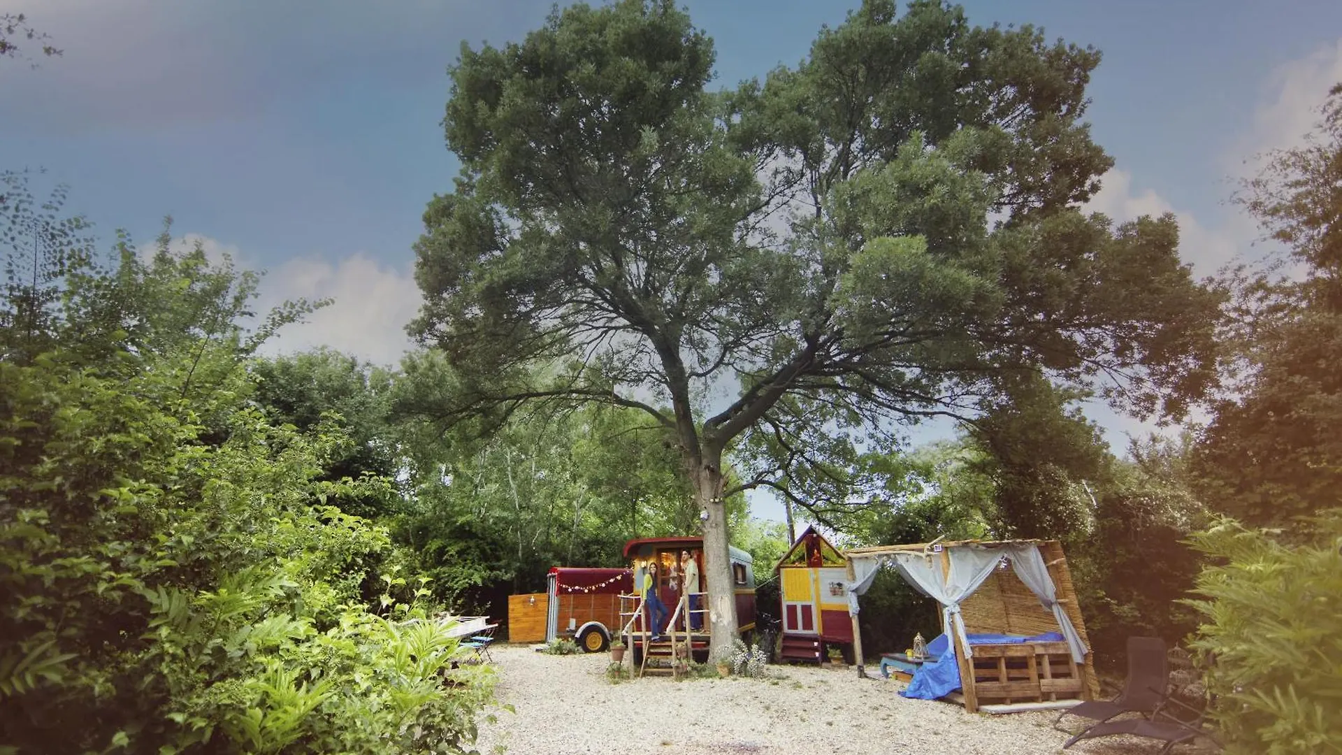 Luxury tent Authentique Roulotte En Camargue Hotel Arles